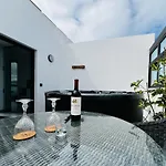 Atlantic 4, Terrace, And Solarium *